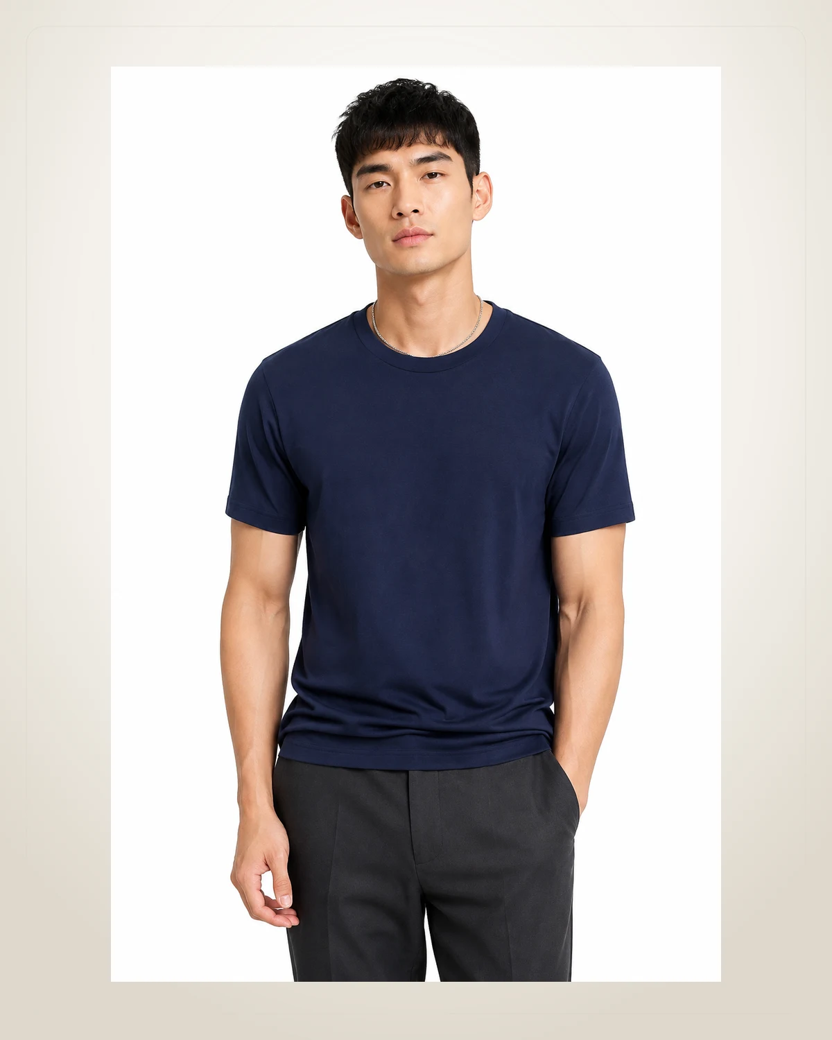 Round-neck tees